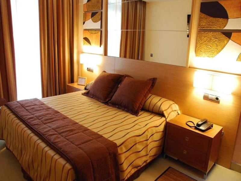 Exe Cunit Suites & Spa ภายนอก รูปภาพ